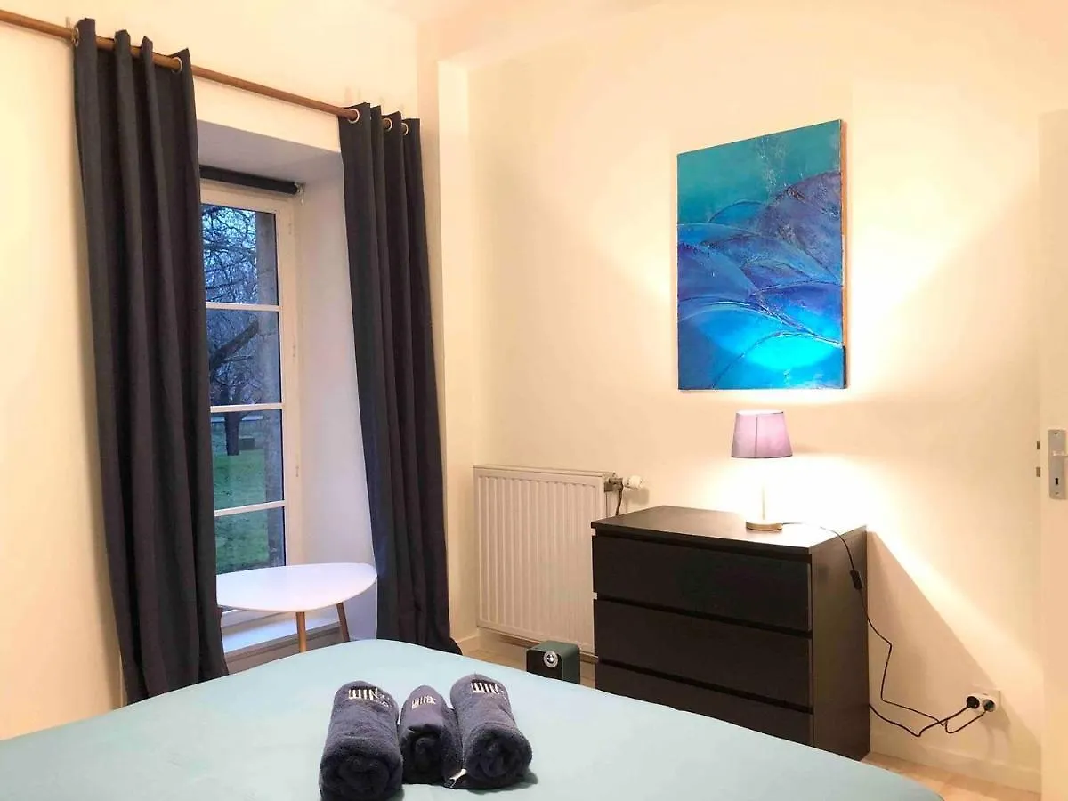 Le Manoir - Rez De Chaussee - Parking - Wifi - Centre Ville Quimper 0*,